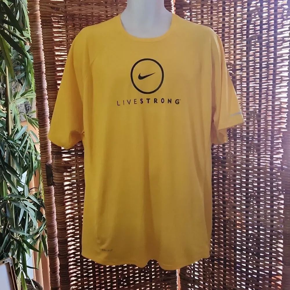 Nike Livestrong Dri Fit Shirt XXL